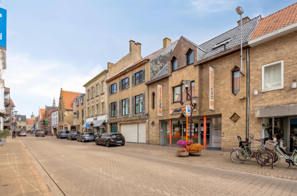 opbrengsteigendom-te-koop-in-veurne017.jpg
