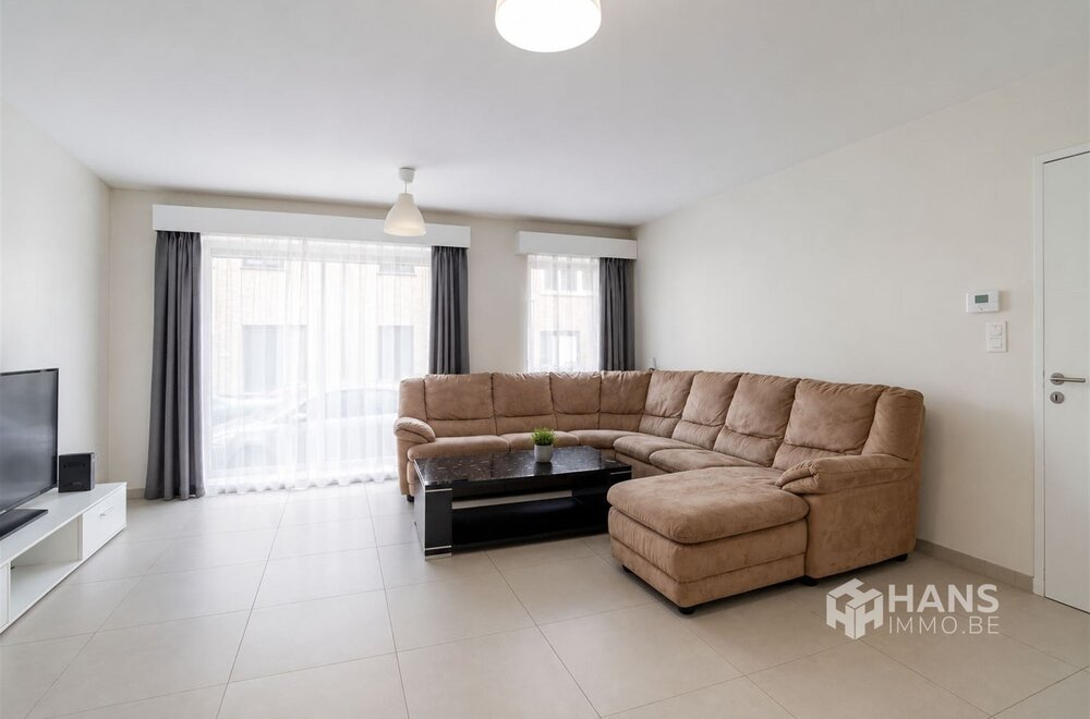 energiezuinig-appartement-69-m-met-2-slaapkamers-en-terras-5-m-in-boom003.jpg