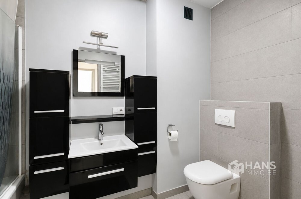 energiezuinig-appartement-69-m-met-2-slaapkamers-en-terras-5-m-in-boom009.jpg