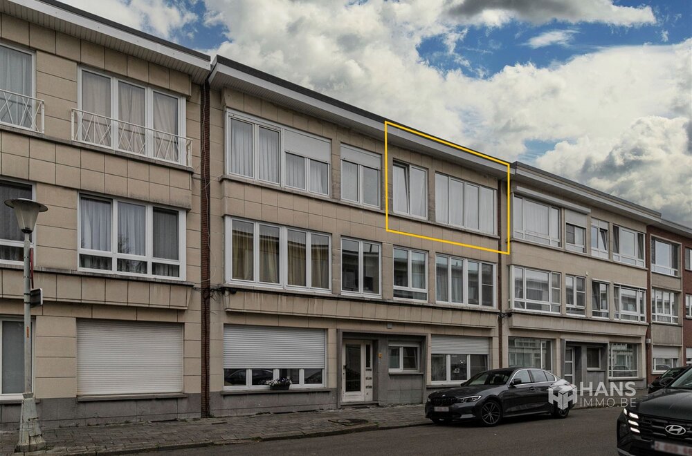 instapklaar-appartement-76-m-met-2-slaapkamers-en-terras-2-m-in-antwerpen-2020-013.jpg