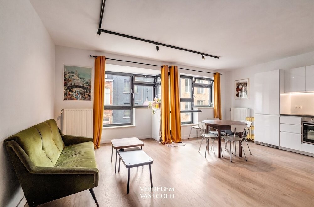 appartement-op-toplocatie-met-2-slaapkamers-berging-en-terras002.jpg
