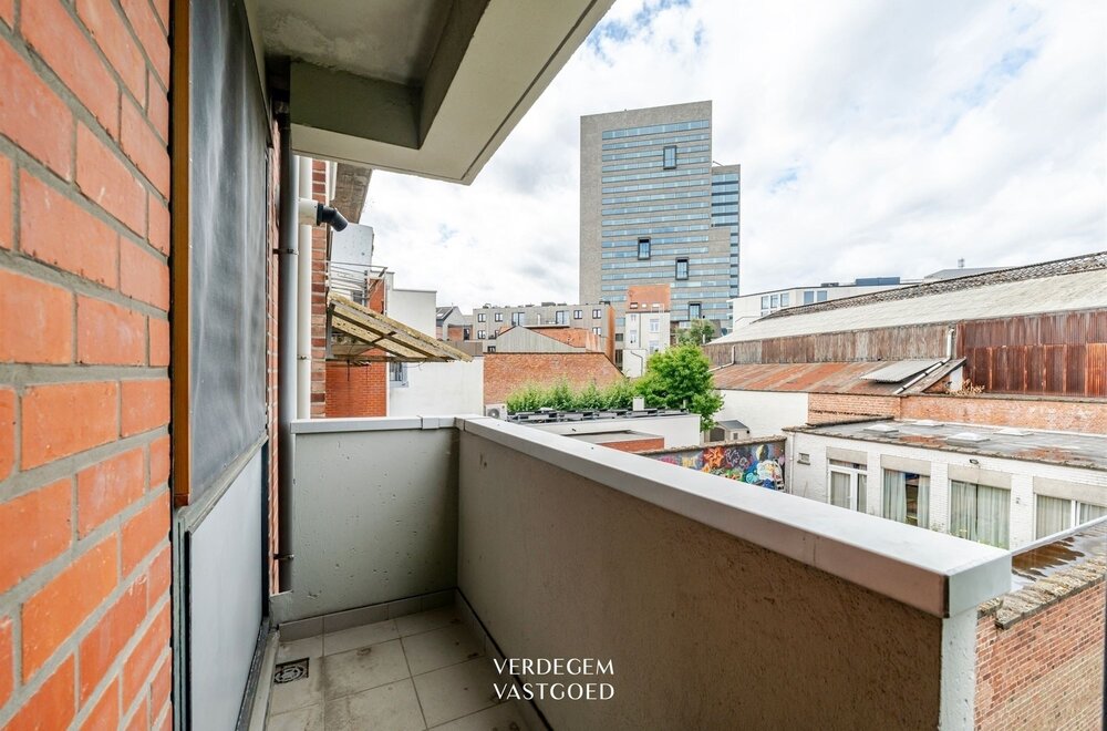 appartement-op-toplocatie-met-2-slaapkamers-berging-en-terras009.jpg