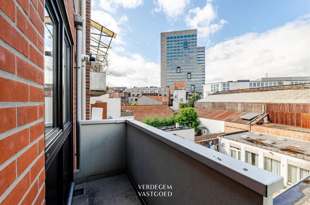 leuk-appartement-op-topligging-met-2-slaapkamers-berging-en-terras008.jpg