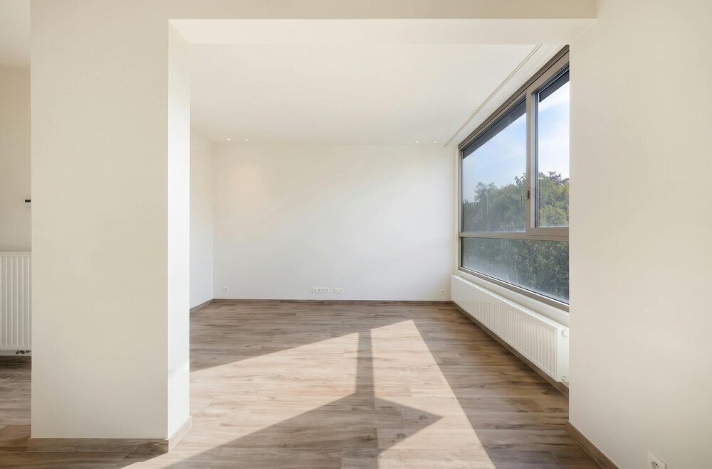 appartement-met-twee-slaapkamers-en-terras-in-antwerpen-te-koop-003.jpg