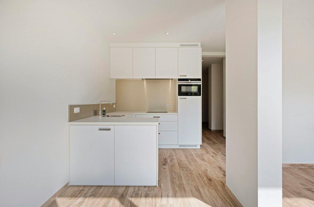appartement-met-twee-slaapkamers-en-terras-in-antwerpen-te-koop-004.jpg