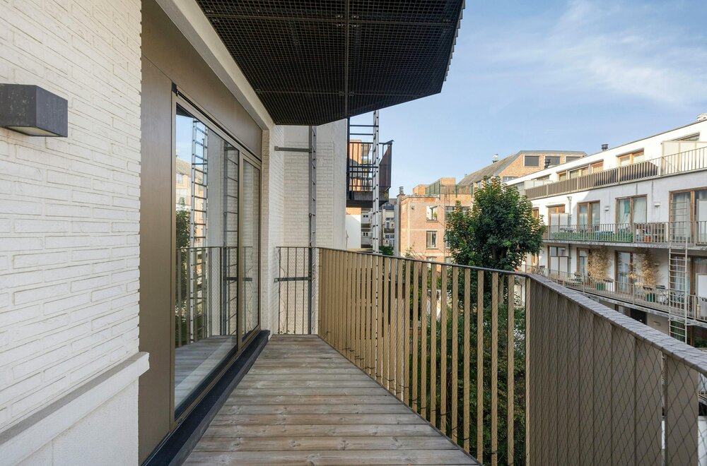 appartement-met-twee-slaapkamers-en-terras-in-antwerpen-te-koop-016.jpg