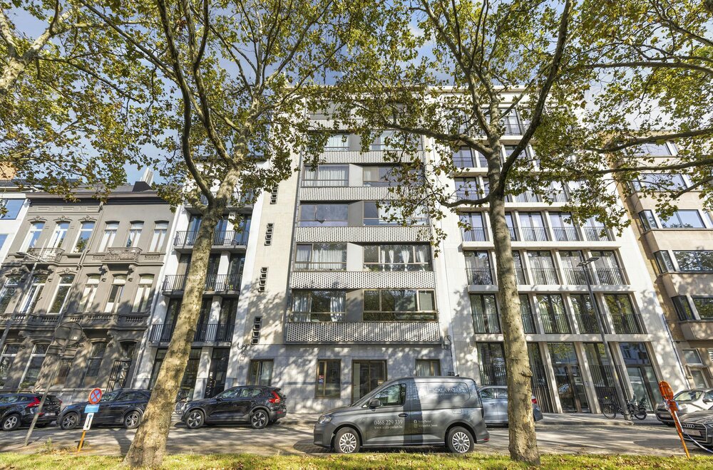 appartement-met-twee-slaapkamers-en-terras-in-antwerpen-te-koop-021.jpg