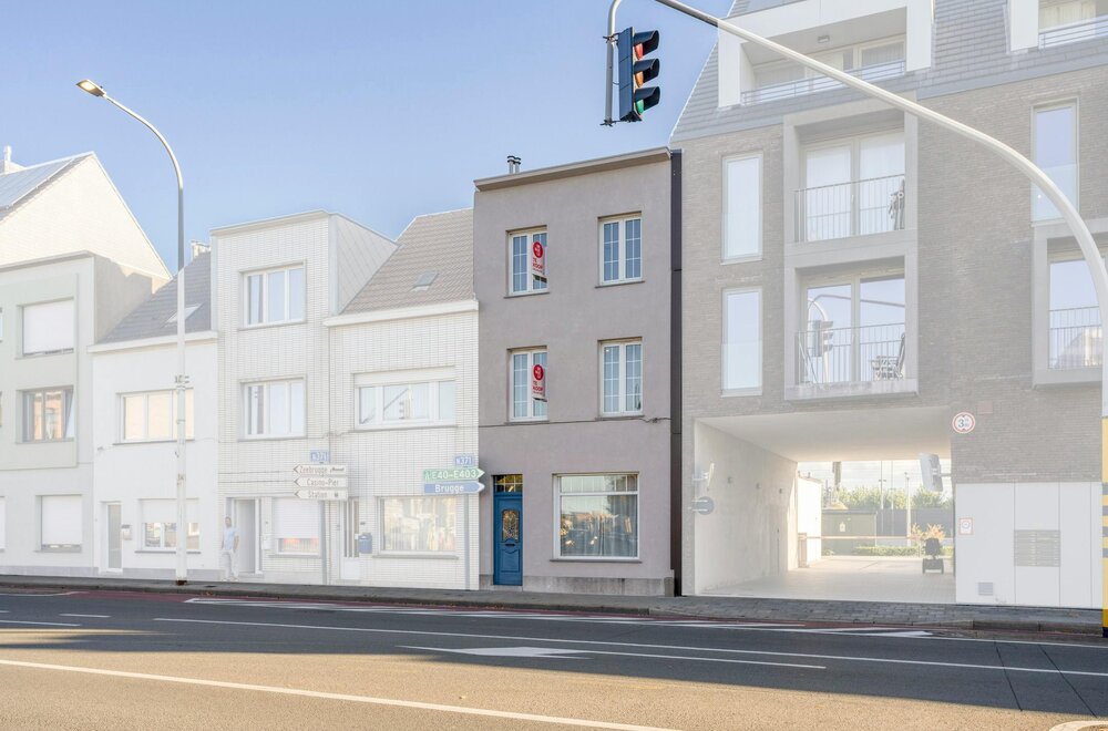 instapklaar-huis-met-4-slaapkamers-te-koop-in-blankenberge020.jpg