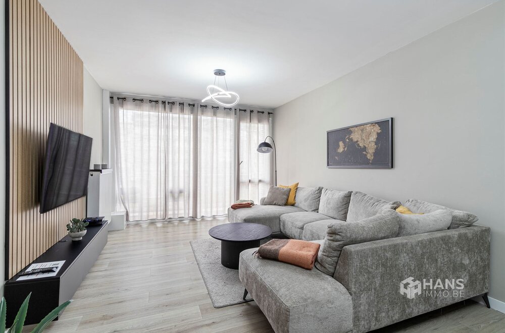 gerenoveerd-appartement-85-m-met-2-slaapkamers-garage-en-terras-3-m-in-deurne-002.jpg
