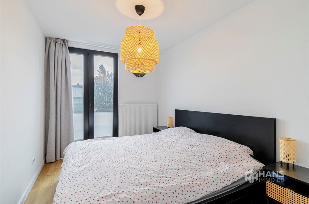 instapklaar-appartement-70-m-met-2-slaapkamers-en-2-terrassen-in-merksem-009.jpg