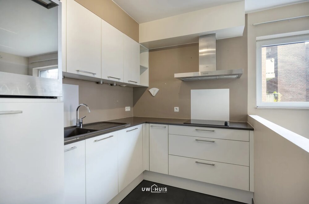 goed-gelegen-instapklaar-appartement-004.jpg