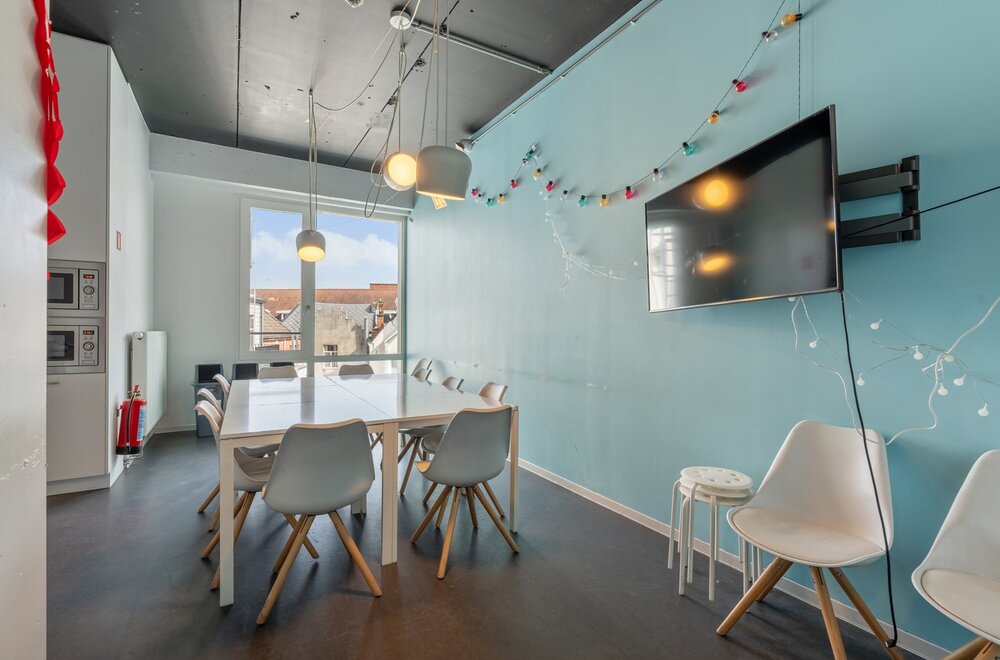 centraal-gelegen-en-moderne-studentenkamer-met-eigen-sanitair-en-een-slaapverdiep-012.jpg