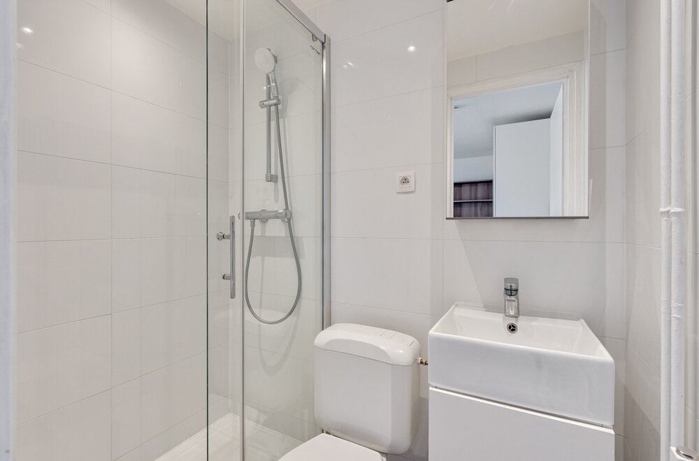 gerenoveerde-gemeubelde-en-energiezuinige-b-label-studio-met-een-balkon-te-centrum-leuven-onmiddellijk-beschikbaar-007.jpg