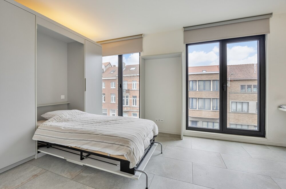 moderne-en-lichtrijke-studentenkamer-met-eigen-sanitair-nabij-het-station-te-leuven-007.jpg