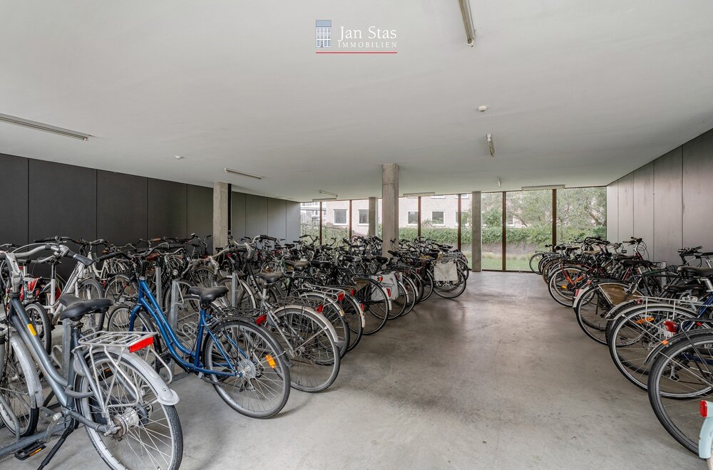 gemeubelde-studentenkamer-met-eigen-sanitair-in-de-recente-en-luxueuze-residentie-de-flint-te-centrum-leuven-016.jpg