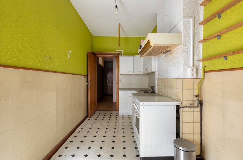 opbrengsteigendom-met-renovatiepotentieel-op-toplocatie-in-kortrijk013.jpg