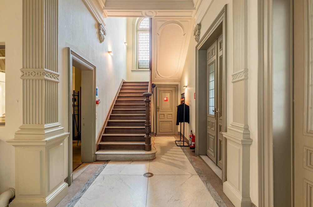 karaktervol-investeringspand-met-ca-1-190-m-kantoorruimtes-gelegen-in-hartje-leuven-nabij-het-treinstation-en-verschillende-campussen-003.jpg