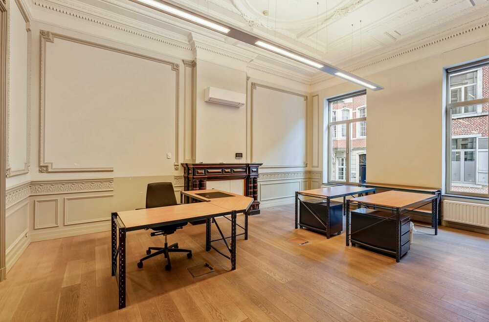 karaktervol-investeringspand-met-ca-1-190-m-kantoorruimtes-gelegen-in-hartje-leuven-nabij-het-treinstation-en-verschillende-campussen-006.jpg