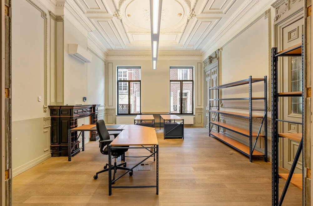 karaktervol-investeringspand-met-ca-1-190-m-kantoorruimtes-gelegen-in-hartje-leuven-nabij-het-treinstation-en-verschillende-campussen-008.jpg