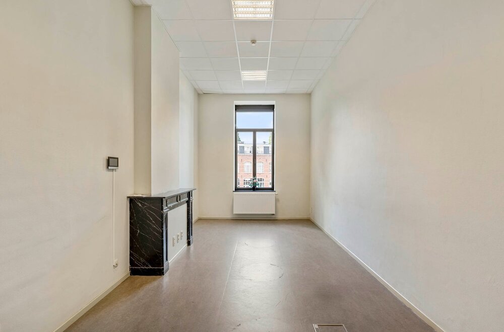 karaktervol-investeringspand-met-ca-1-190-m-kantoorruimtes-gelegen-in-hartje-leuven-nabij-het-treinstation-en-verschillende-campussen-024.jpg
