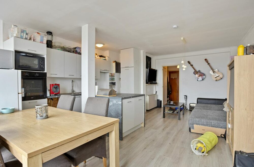 appartement-te-koop-met-twee-slaapkamers-in-blankenberge007.jpg