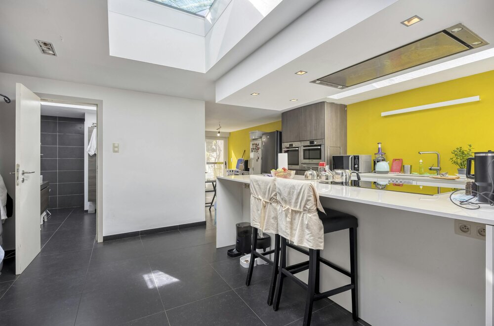 centraal-gelegen-huis-met-3-kamers-en-tuin-in-strombeek008.jpg