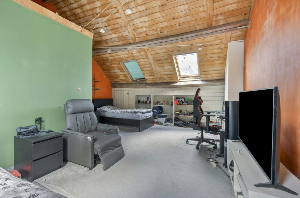 centraal-gelegen-huis-met-3-kamers-en-tuin-in-strombeek016.jpg