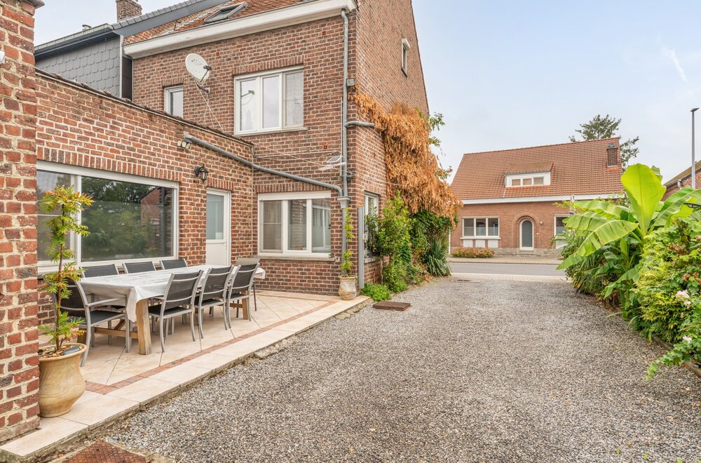 instapklare-half-open-woning-met-garage-en-zw-gerichte-tuin-op-6-are-90-004.jpg