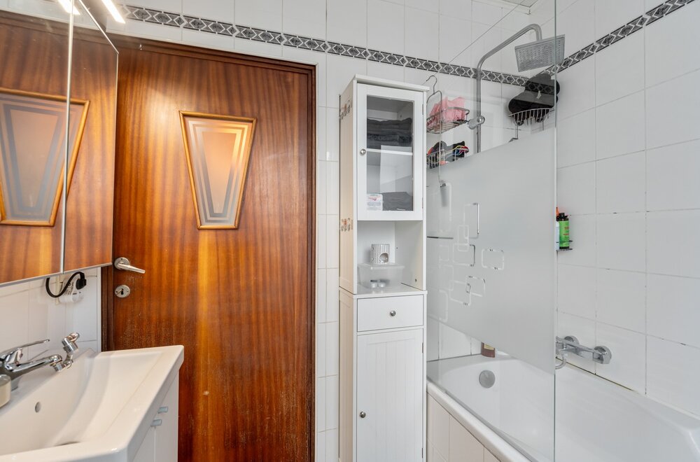 instapklare-half-open-woning-met-garage-en-zw-gerichte-tuin-op-6-are-90-019.jpg