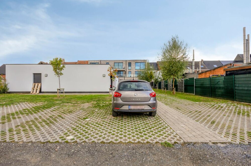 instapklaar-en-energiezuinig-nieuwbouwappartement-met-groot-terras-en-prachtig-uitzicht-in-het-hart-van-londerzeel024.jpg