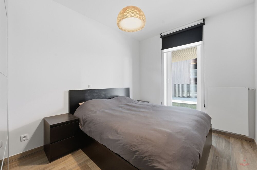 modern-2-slaapkamerappartement-met-autostaanplaats-in-gent008.jpg