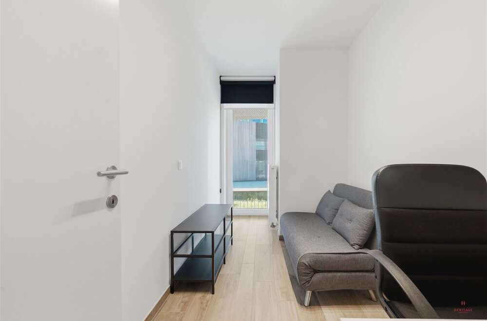 modern-2-slaapkamerappartement-met-autostaanplaats-in-gent010.jpg