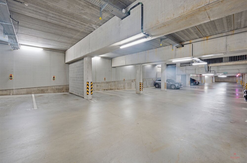 modern-2-slaapkamerappartement-met-autostaanplaats-in-gent013.jpg