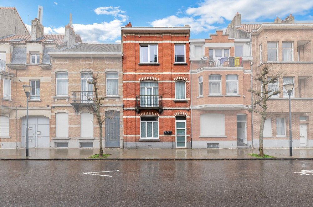woning-ingericht-in-3-appartementen-te-koop-in-anderlecht001.jpg