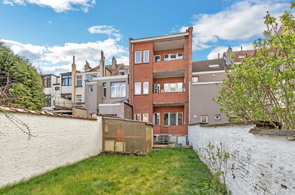 woning-ingericht-in-3-appartementen-te-koop-in-anderlecht002.jpg