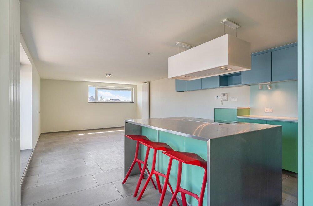 modern-rustig-gelegen-en-bijzonder-ruim-appartement-met-4-slaapkamers-2-badkamers-en-2-terrassen-te-centrum-leuven-004.jpg