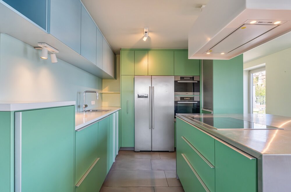 modern-rustig-gelegen-en-bijzonder-ruim-appartement-met-4-slaapkamers-2-badkamers-en-2-terrassen-te-centrum-leuven-007.jpg