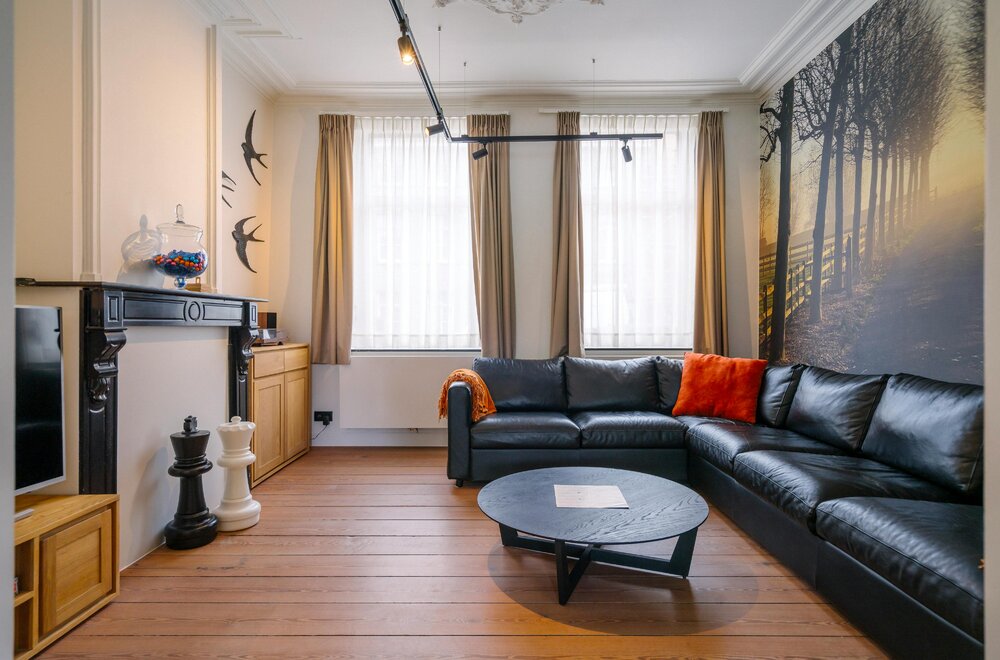exclusieve-woning-met-zwembad-in-lo-reninge-015.jpg