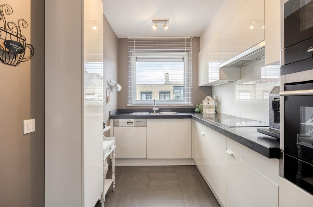 instapklaar-en-energiezuinig-appartement-te-koop-in-burcht005.jpg