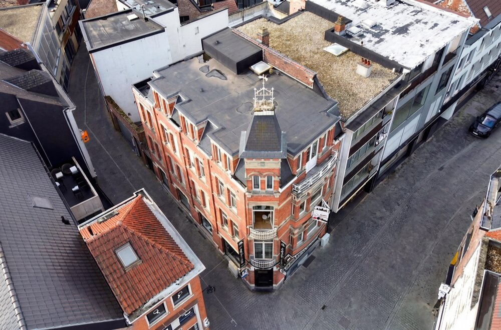 appartement-met-2-slaapkamers-vlakbij-grote-markt-aalst010.jpg