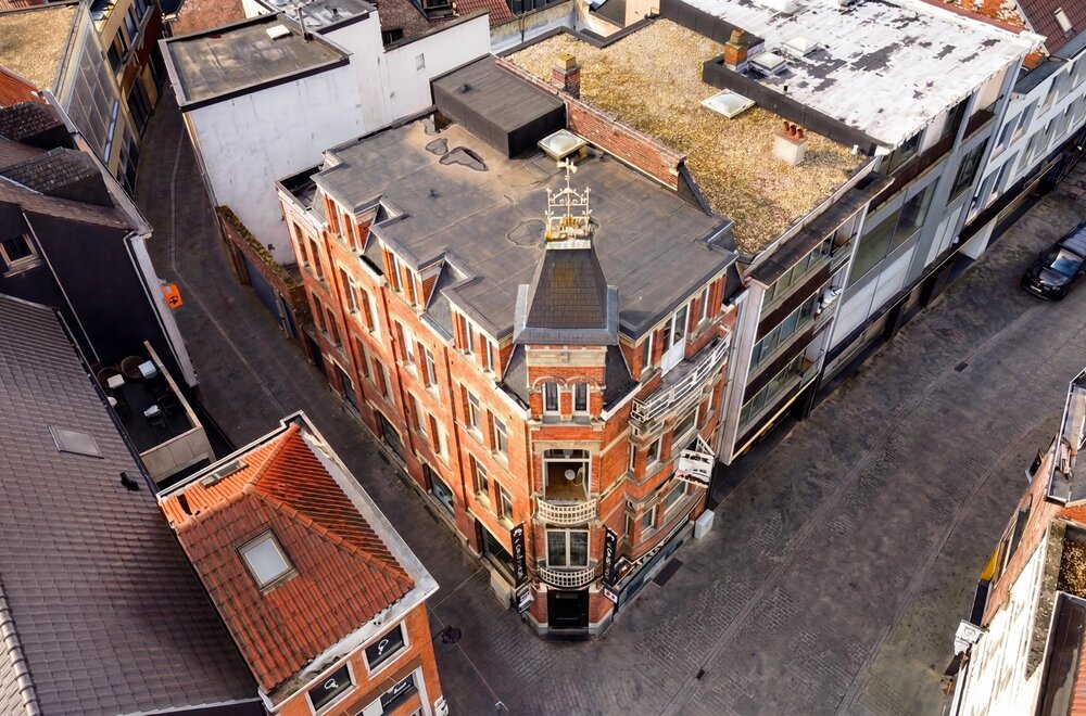 appartement-met-2-slaapkamers-vlakbij-grote-markt-aalst001.jpg