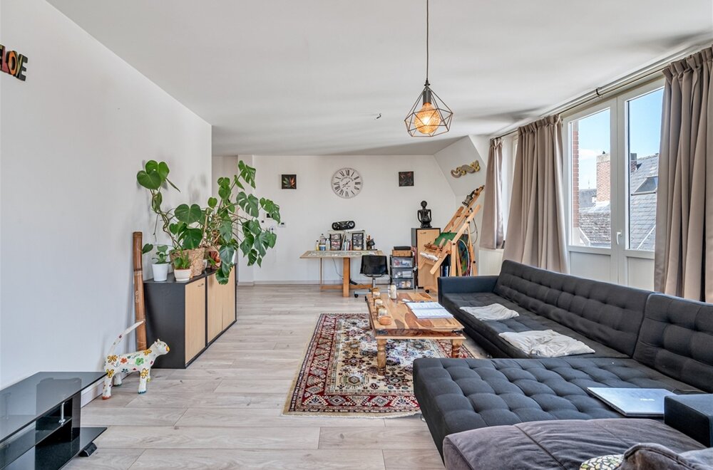 appartement-met-1-slaapkamer-vlakbij-grote-markt-aalst004.jpg