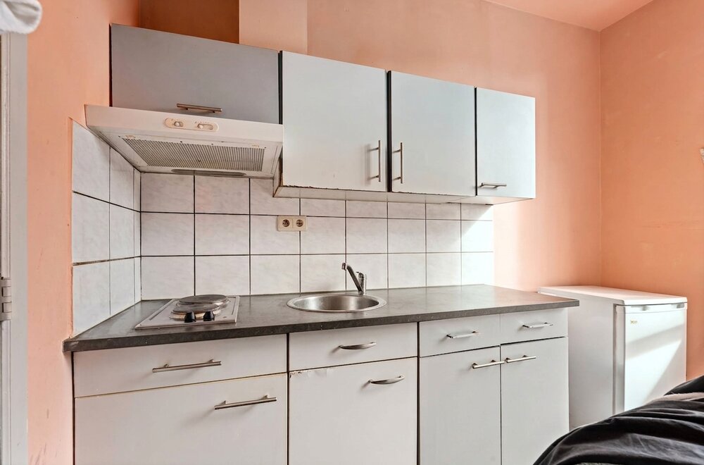 opbrengsteigendom-antwerpen-9-appartementen-en-1-handelzaak007.jpg