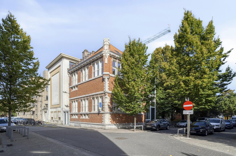 uniek-dakappartement-met-terras-te-koop-in-antwerpen004.jpg
