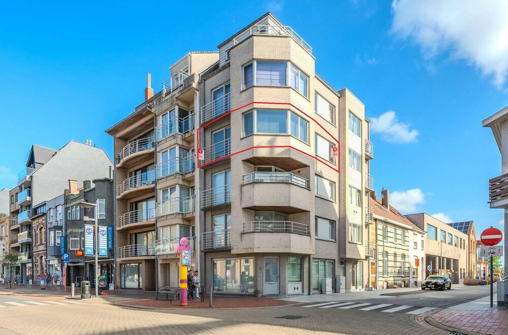 lichtrijk-hoekappartement-met-twee-slaapkamers-in-het-centrum-001.jpg