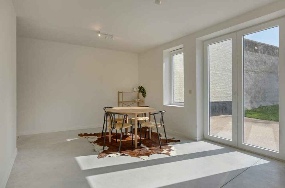 modern-energiezuinig-en-instapklaar-huis-te-koop-in-poperinge006.jpg