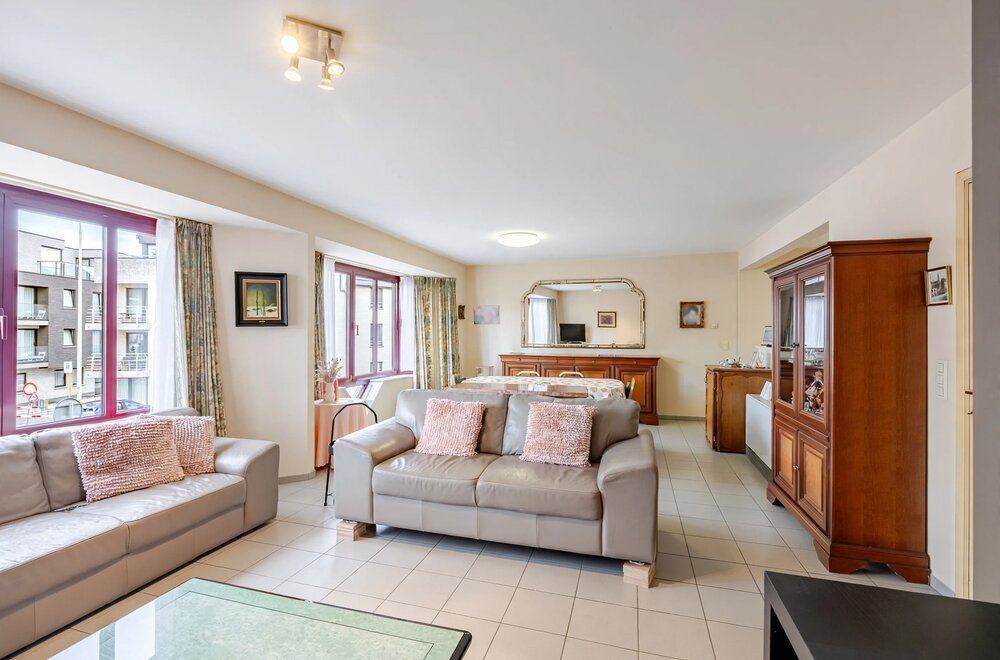 appartement-met-2-slks-en-staanplaats-op-topligging003.jpg