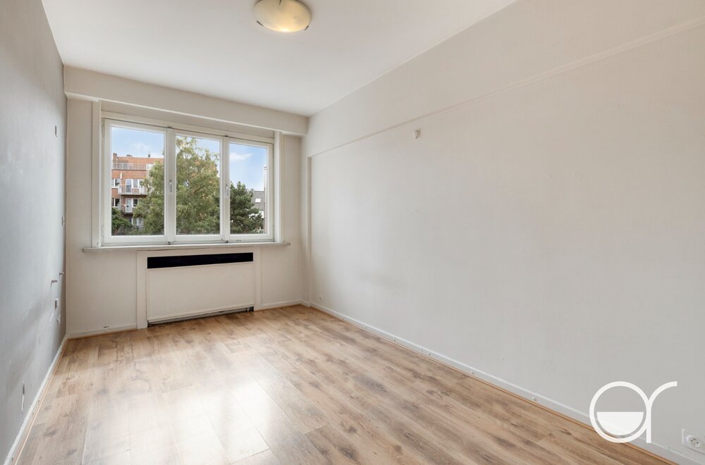 2-slaapkamerappartement-in-nabijheid-van-sint-pieterstation008.jpg