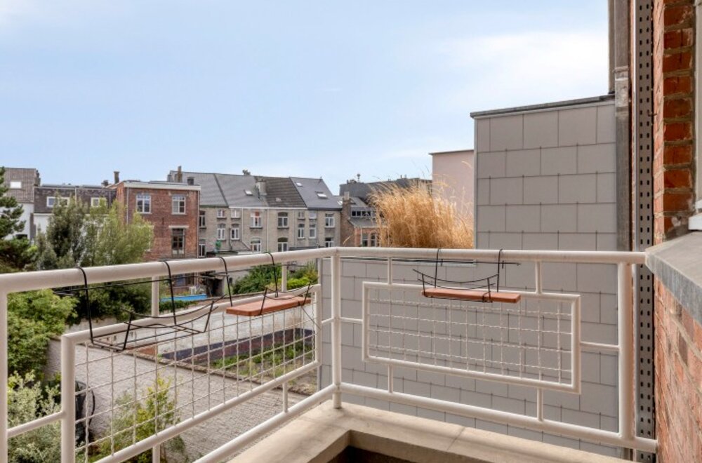 2-slaapkamerappartement-in-nabijheid-van-sint-pieterstation012.jpg