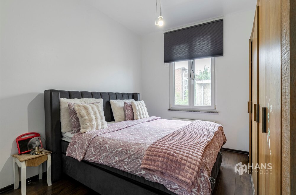 energiezuinig-appartement-72-m-met-1-slaapkamer-in-antwerpen-2060-007.jpg